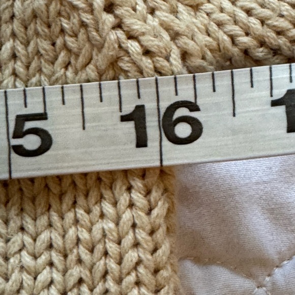 Potter's Pot Beige Long Sleeve Semi Sheer Spike Accent Sweater Size Medium - Picture 11 of 14